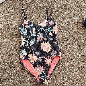 Floral womens Swimwear